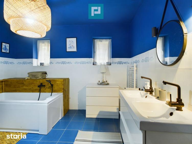 Casă cu 4 camere cu Canalizare în Cartierul Verde