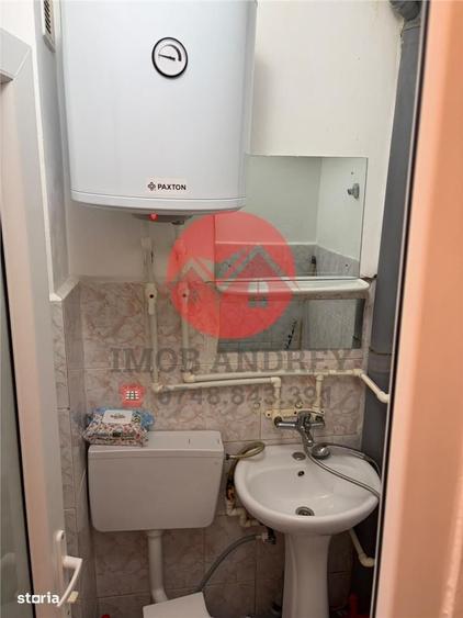Garsoniera de vanzare in Vest, etaj 3 - 4