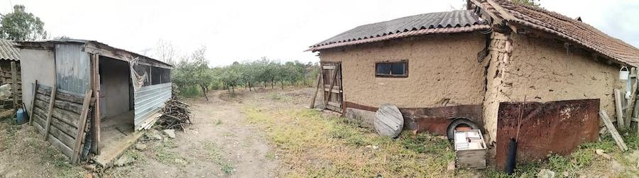 Casă cu 3 camere cu Teren 1133 Mp în Văleni