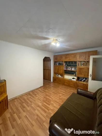 Apartament 2 camere, parter, 53 mp util, zona Republicii - A - 7