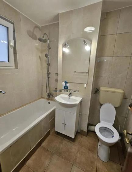 Apartament cu 2 camere decomandat în Berceni