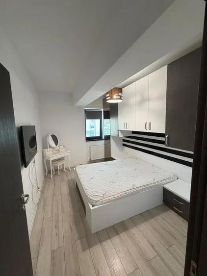 Apartament cu 2 camere semidecomandat, mobilat în Lacul Morii