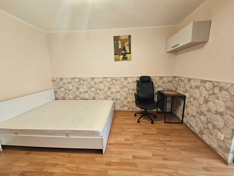Garsonieră decomandată în Exterior Vest