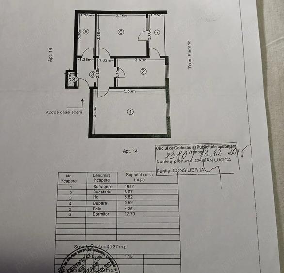 Apartament cu 3 camere decomandat în Central