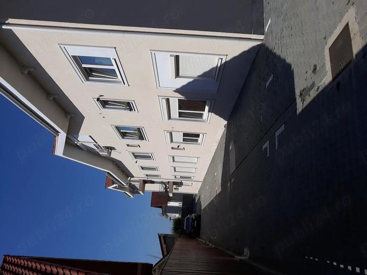 Apartament cu 2 camere semidecomandat în Giroc