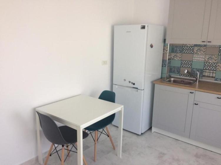 Apartament cu 2 camere semidecomandat în Tineretului