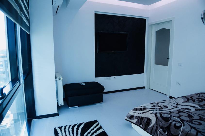 Apartament cu 3 camere decomandat, mobilat în Năvodari