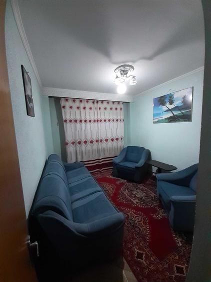 Apartament cu 4 camere decomandat în Trivale