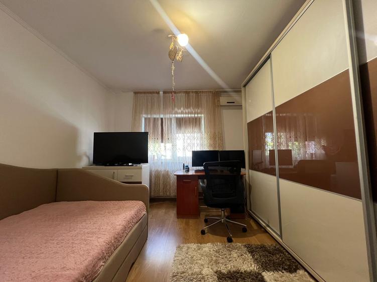 Apartament cu 2 camere decomandat în Tomis III