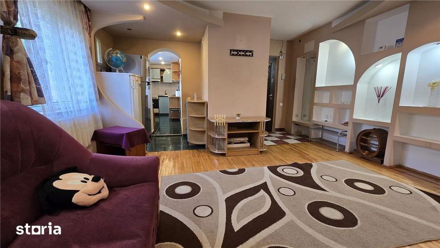 Apartament cu 3 camere, mobilat în Obcini
