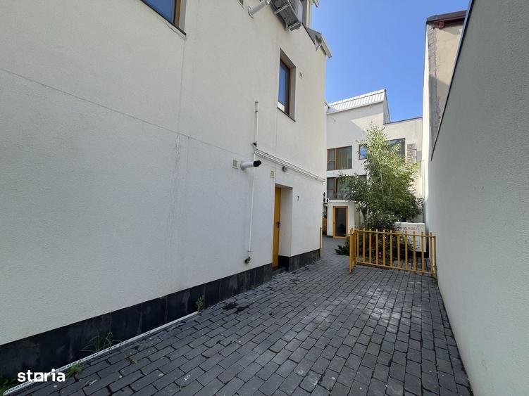 Apartament cu 3 camere în Domenii