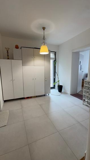 Duplex cu 7 camere cu Canalizare în Blumăna