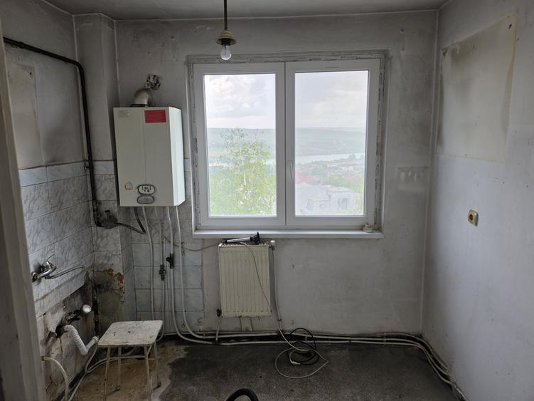 Apartament cu 2 camere semidecomandat în Fălticeni