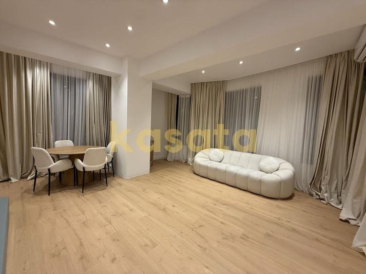 Apartament cu 3 camere decomandat, mobilat în Ferdinand