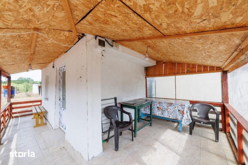 Casă cu 2 camere cu Teren 2140 Mp în Lunca