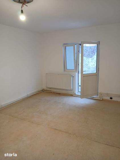 Apartament cu 4 camere în Central