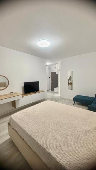 APARTAMENT DECOMANDAT + LOC DE PARCARE, PODU ROS, BLOC NOU - 1