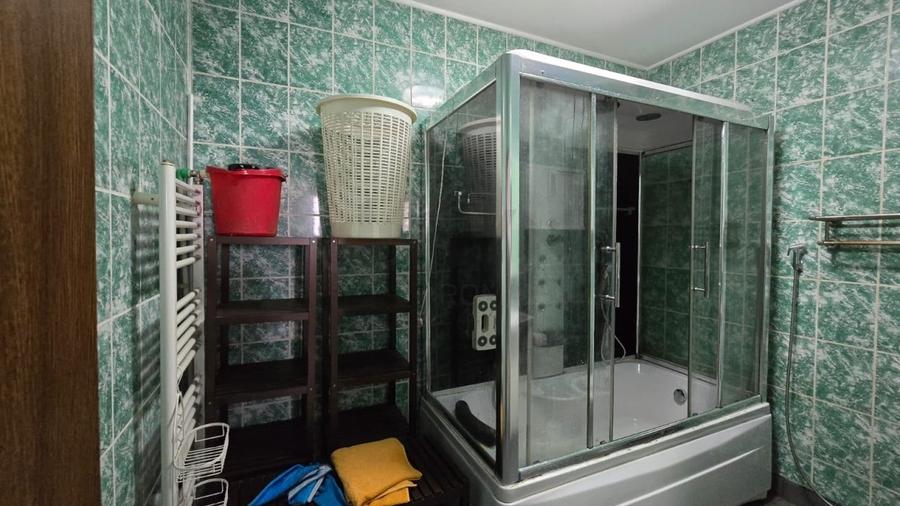 Casă individuală cu 5 camere cu Teren 120 Mp în Floreasca
