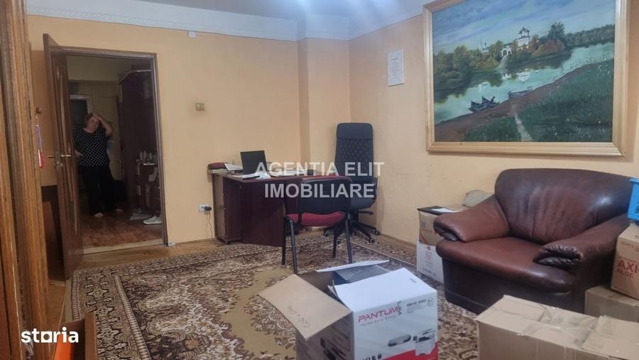 Apartament cu 3 camere decomandat în Ultracentral