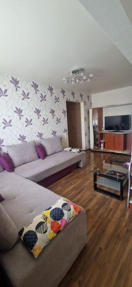 Apartament cu 2 camere decomandat în Lotus