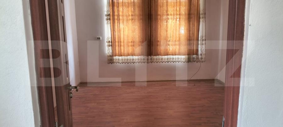 Casă individuală cu 2 camere cu Teren 100 Mp în Unirea