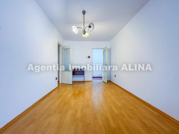 Apartament cu 2 camere semidecomandat în Dacia