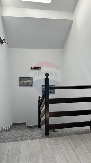Casă individuală cu 4 camere cu Teren 622 Mp în Girov