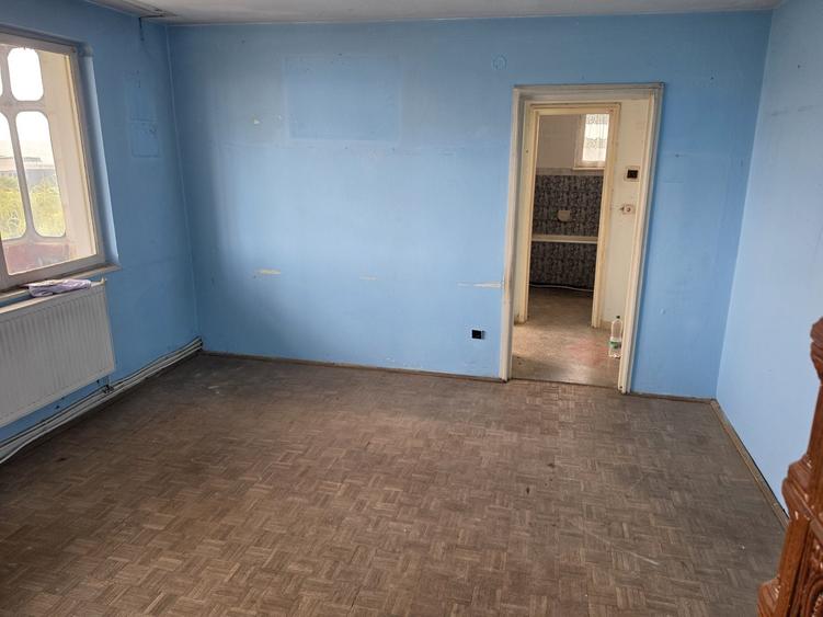 Apartament cu 2 camere semidecomandat în Fălticeni