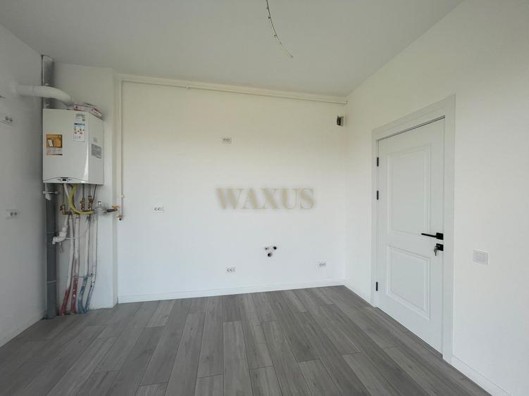 Apartament cu 3 camere decomandat în Florești