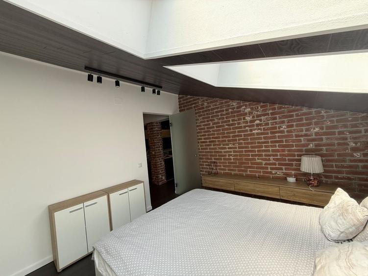 Apartament cu 2 camere decomandat în Florești