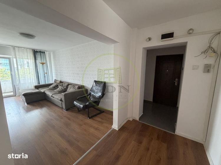 Apartament cu 3 camere decomandat în Centrul Civic