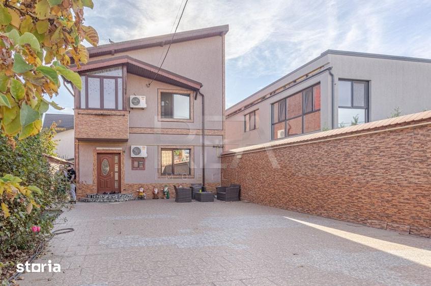 Casă cu 5 camere cu Teren 400 Mp în Apărătorii Patriei