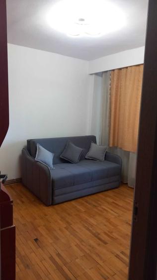 Inchiriez apartment pe perioada untold - 10