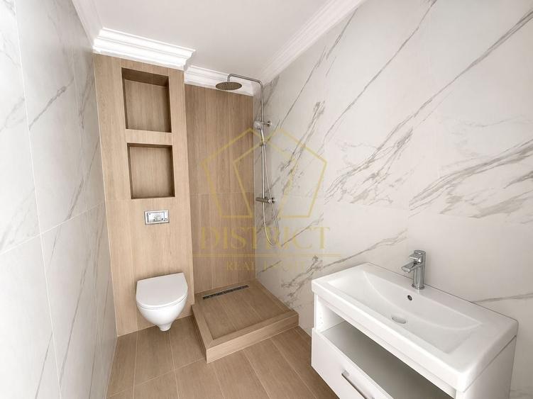 Apartament cu 3 camere decomandat în Bălcescu