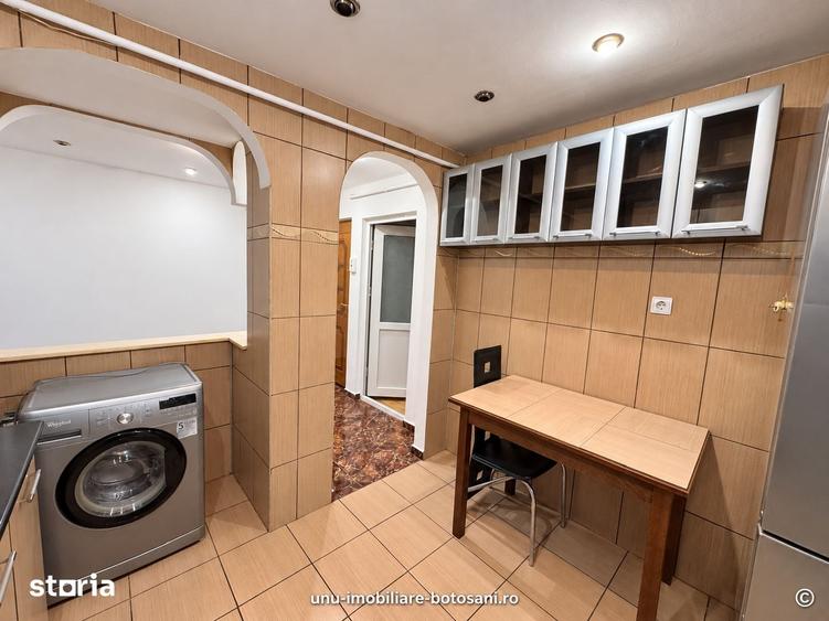 Apartament dec.-2 camere- 2 balcoane - Zona Savenilor T.Vladimirescu - 7