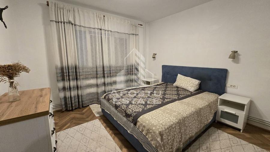 Apartament cu 3 camere decomandat, mobilat în Torontalului