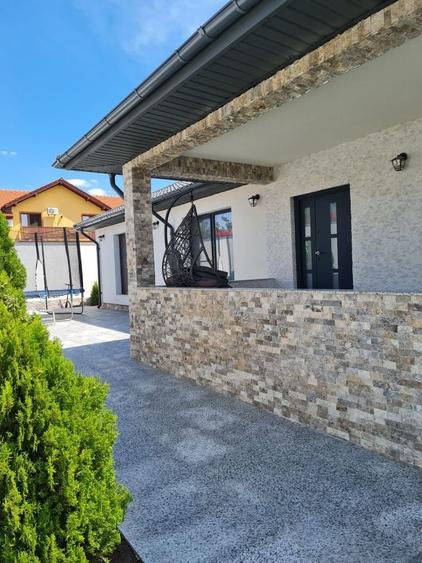 Vand casa Valu lui Traian - 7