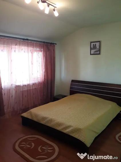 Inchiriez apartament 2 camere - 4