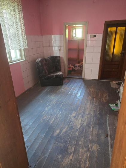 Casă cu 3 camere în Reteag