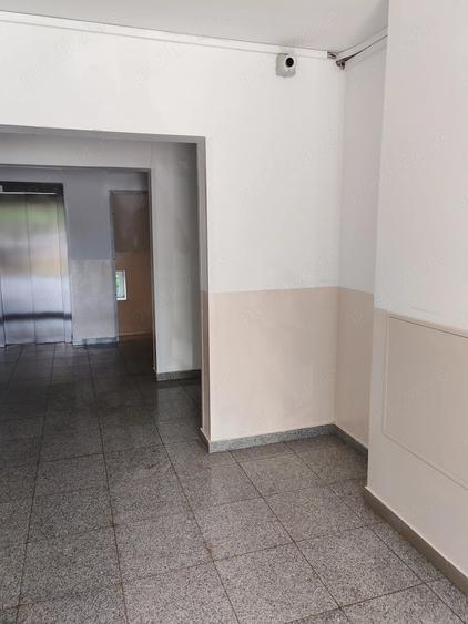 Garsonieră semidecomandată în Bartolomeu