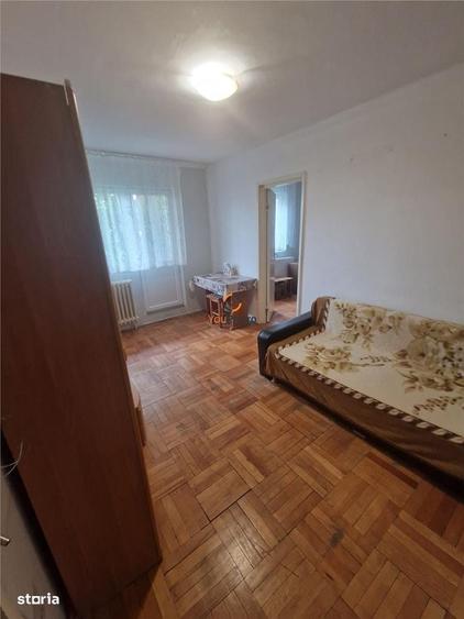 Apartament cu 2 camere semidecomandat în Dacia