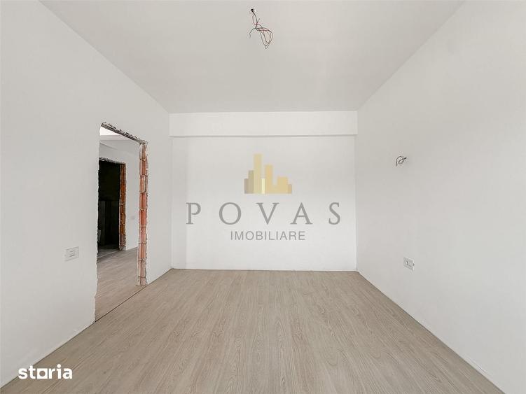 Casă cu 4 camere cu Teren 400 Mp în Tunari