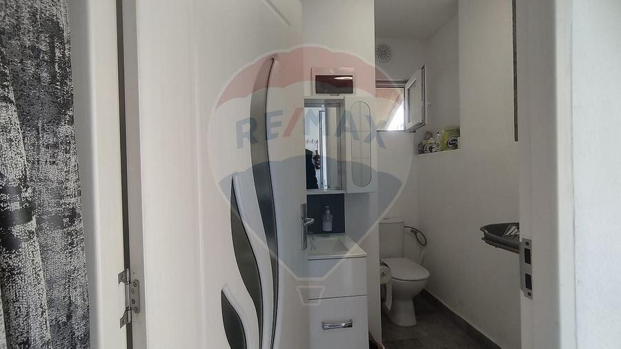 Casă individuală cu 3 camere cu Teren 234 Mp în Central