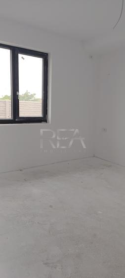 Casă individuală cu 4 camere cu Teren 362 Mp în Clinceni