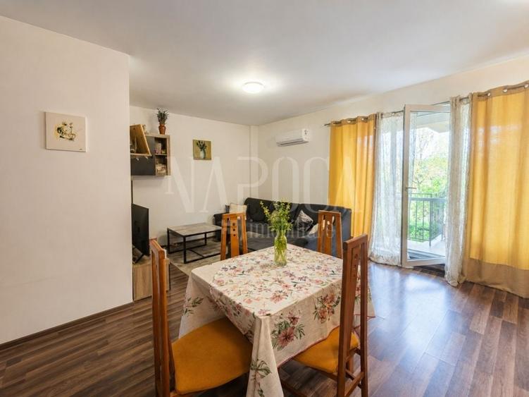 Apartament cu 3 camere decomandat în Florești