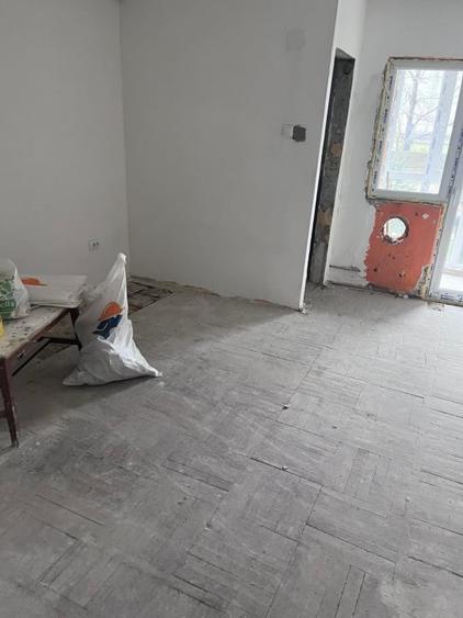Garsonieră semidecomandată în Valea Rosie