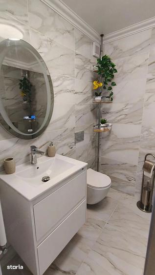 Apartament cu 4 camere semidecomandat în Drumul Taberei