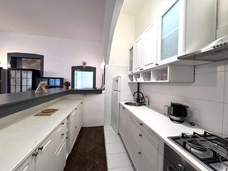 Apartament 2 camere 70 mp parter inalt str Gh Sincai - Central - 21