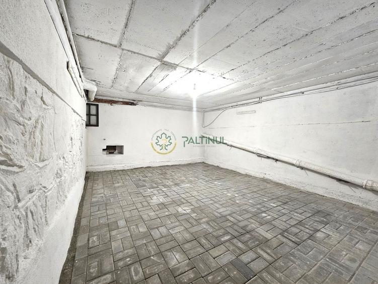 Spațiu comercial, de 65 mp, în Trei Stejari