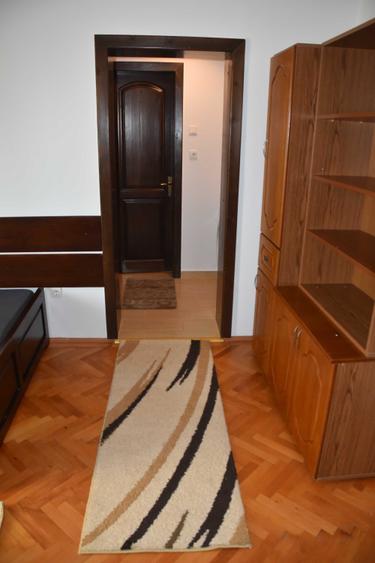 Apartament cu 2 camere semidecomandat în Sud